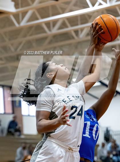 Thumbnail 2 in Scotland vs E.E. Smith (NCHSAA 3A Third Round) photogallery.