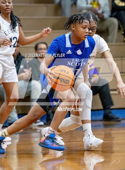 Thumbnail 3 in Scotland vs E.E. Smith (NCHSAA 3A Third Round) photogallery.