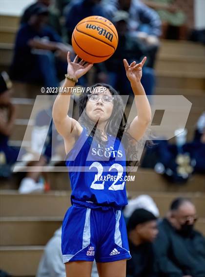 Thumbnail 3 in Scotland vs E.E. Smith (NCHSAA 3A Third Round) photogallery.