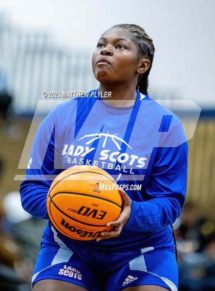 Thumbnail 2 in Scotland vs E.E. Smith (NCHSAA 3A Third Round) photogallery.