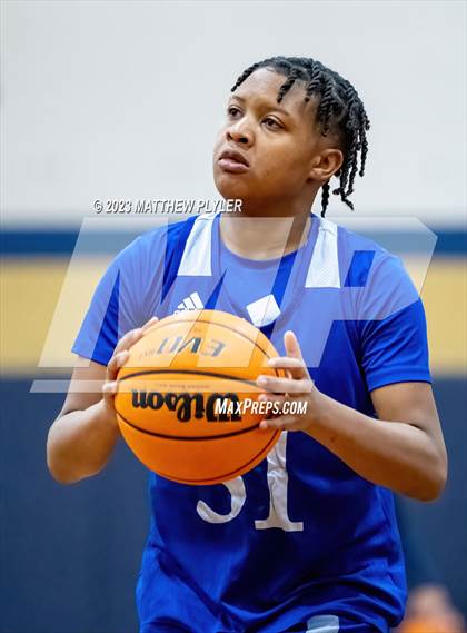 Thumbnail 1 in Scotland vs E.E. Smith (NCHSAA 3A Third Round) photogallery.