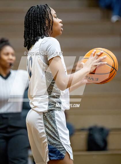 Thumbnail 1 in Scotland vs E.E. Smith (NCHSAA 3A Third Round) photogallery.