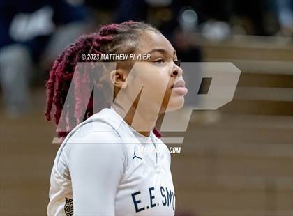 Thumbnail 2 in Scotland vs E.E. Smith (NCHSAA 3A Third Round) photogallery.