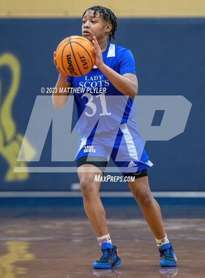 Thumbnail 1 in Scotland vs E.E. Smith (NCHSAA 3A Third Round) photogallery.