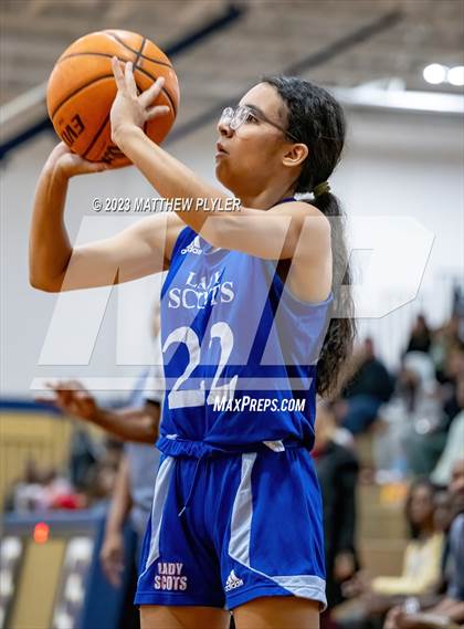 Thumbnail 2 in Scotland vs E.E. Smith (NCHSAA 3A Third Round) photogallery.