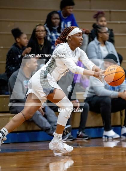 Thumbnail 2 in Scotland vs E.E. Smith (NCHSAA 3A Third Round) photogallery.