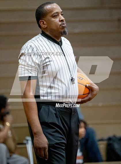 Thumbnail 2 in Scotland vs E.E. Smith (NCHSAA 3A Third Round) photogallery.