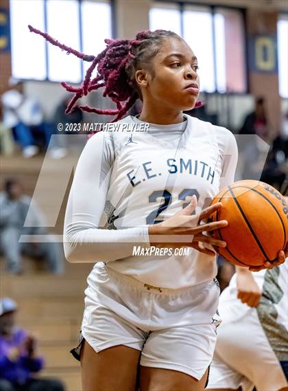 Thumbnail 1 in Scotland vs E.E. Smith (NCHSAA 3A Third Round) photogallery.