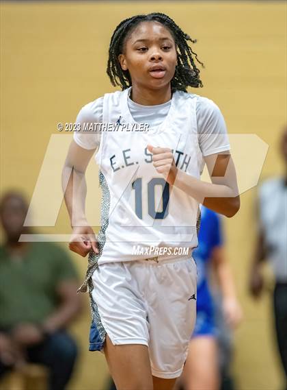 Thumbnail 1 in Scotland vs E.E. Smith (NCHSAA 3A Third Round) photogallery.
