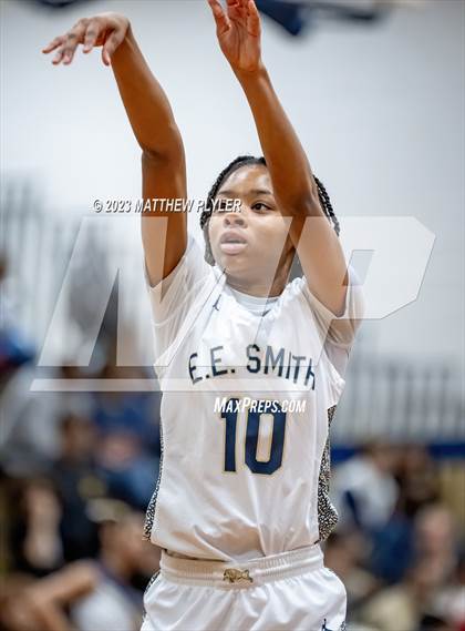 Thumbnail 1 in Scotland vs E.E. Smith (NCHSAA 3A Third Round) photogallery.