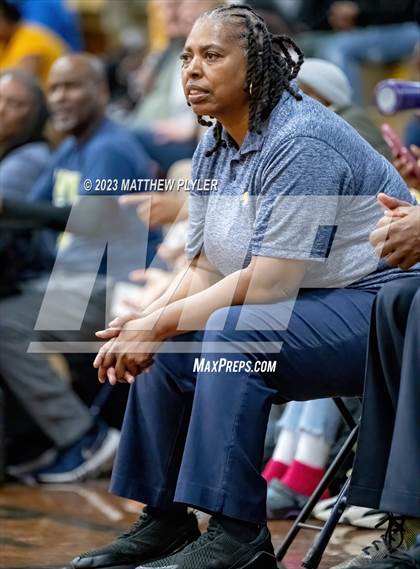 Thumbnail 2 in Scotland vs E.E. Smith (NCHSAA 3A Third Round) photogallery.