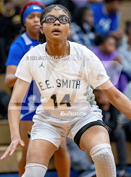 Thumbnail 2 in Scotland vs E.E. Smith (NCHSAA 3A Third Round) photogallery.
