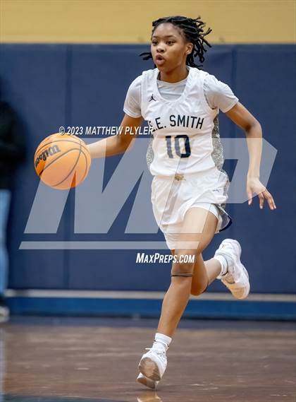 Thumbnail 1 in Scotland vs E.E. Smith (NCHSAA 3A Third Round) photogallery.
