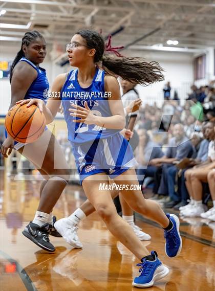Thumbnail 1 in Scotland vs E.E. Smith (NCHSAA 3A Third Round) photogallery.