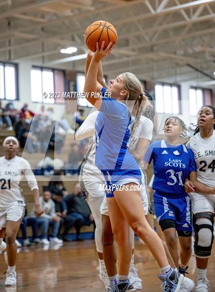 Thumbnail 3 in Scotland vs E.E. Smith (NCHSAA 3A Third Round) photogallery.