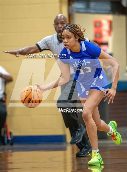 Thumbnail 1 in Scotland vs E.E. Smith (NCHSAA 3A Third Round) photogallery.