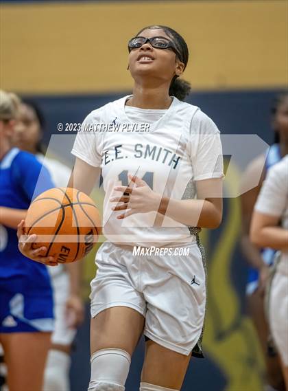 Thumbnail 1 in Scotland vs E.E. Smith (NCHSAA 3A Third Round) photogallery.