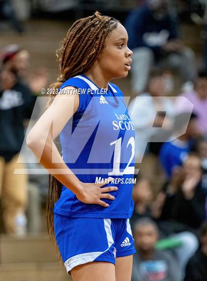 Thumbnail 2 in Scotland vs E.E. Smith (NCHSAA 3A Third Round) photogallery.
