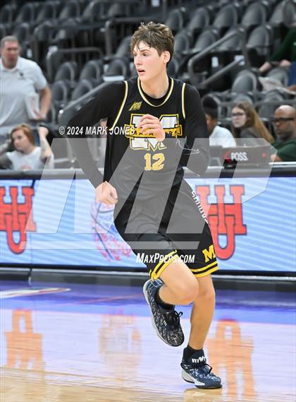 Thumbnail 2 in Shadow Mountain vs. Greenway (Hoopin' It Up At The Arena) photogallery.