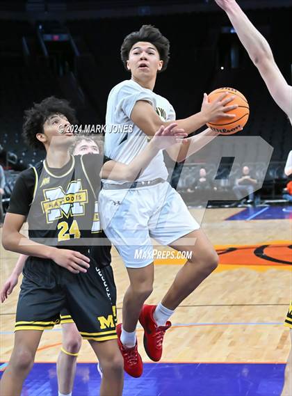 Thumbnail 2 in Shadow Mountain vs. Greenway (Hoopin' It Up At The Arena) photogallery.