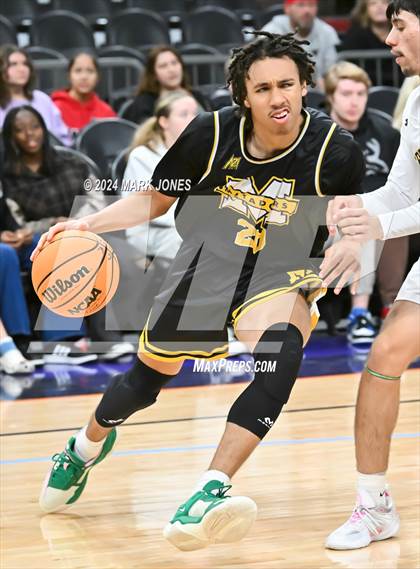 Thumbnail 3 in Shadow Mountain vs. Greenway (Hoopin' It Up At The Arena) photogallery.