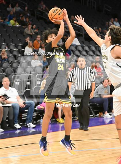 Thumbnail 3 in Shadow Mountain vs. Greenway (Hoopin' It Up At The Arena) photogallery.