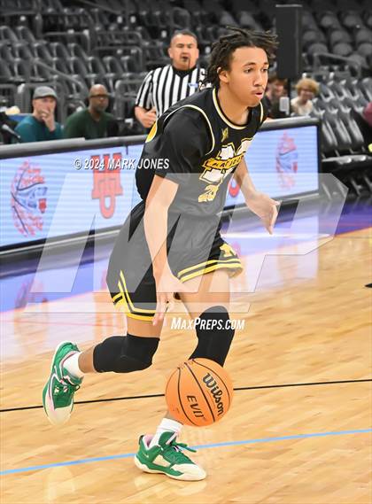 Thumbnail 2 in Shadow Mountain vs. Greenway (Hoopin' It Up At The Arena) photogallery.