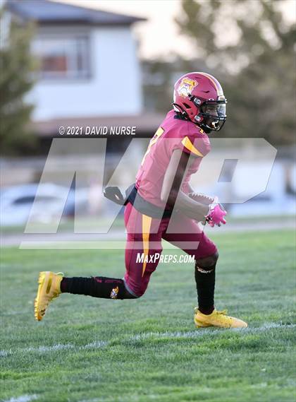 Thumbnail 1 in Adelanto @ Highland photogallery.