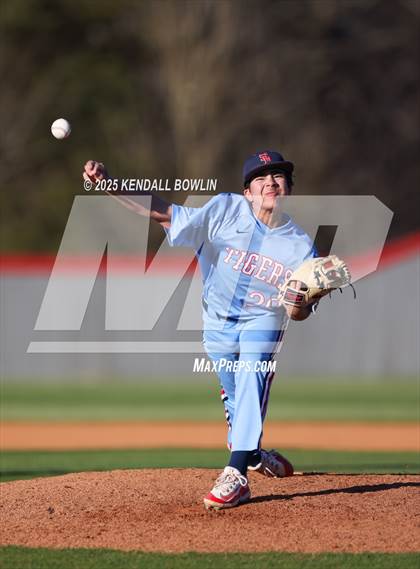Thumbnail 3 in Saltillo @ South Panola photogallery.