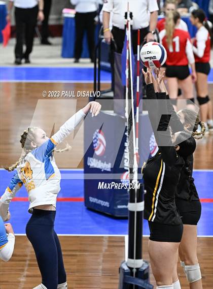 Thumbnail 3 in Timnath vs Valley (CHSAA 3A Round 1) photogallery.