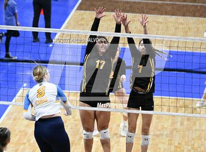 Thumbnail 2 in Timnath vs Valley (CHSAA 3A Round 1) photogallery.