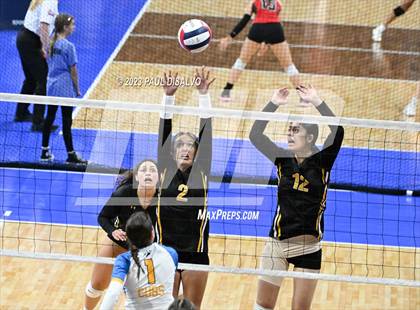 Thumbnail 1 in Timnath vs Valley (CHSAA 3A Round 1) photogallery.
