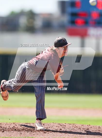 Thumbnail 1 in Horizon @ Cherokee Trail (CHSAA 5A First Round) photogallery.