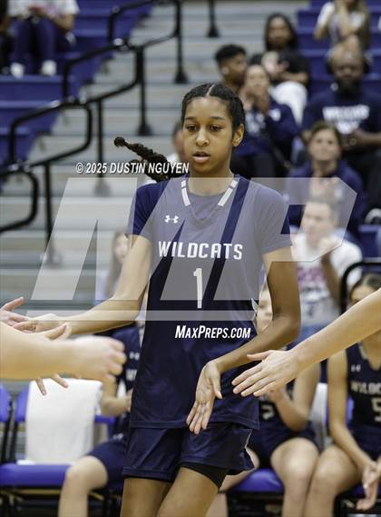 Thumbnail 2 in Cypress Springs vs. Tomball Memorial (UIL Basketball 6A D2 Region 2 Bi-District) photogallery.