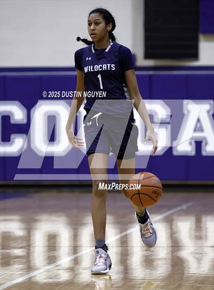 Thumbnail 3 in Cypress Springs vs. Tomball Memorial (UIL Basketball 6A D2 Region 2 Bi-District) photogallery.