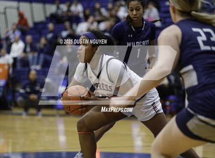 Thumbnail 1 in Cypress Springs vs. Tomball Memorial (UIL Basketball 6A D2 Region 2 Bi-District) photogallery.