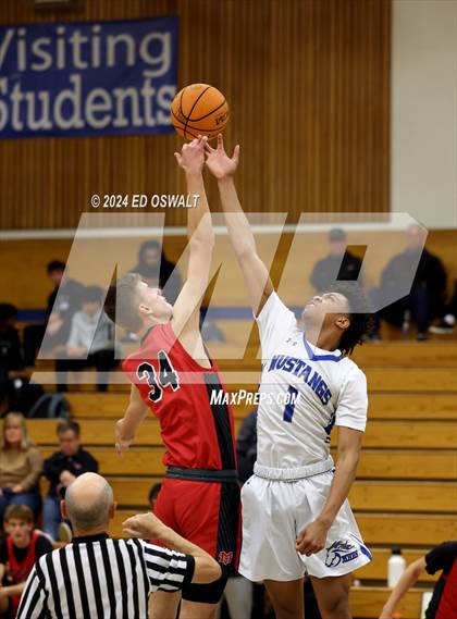 Thumbnail 3 in Mountain House vs. Monte Vista (Huber Classic) photogallery.
