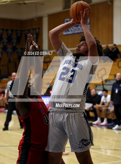 Thumbnail 2 in Mountain House vs. Monte Vista (Huber Classic) photogallery.