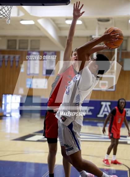 Thumbnail 3 in Mountain House vs. Monte Vista (Huber Classic) photogallery.