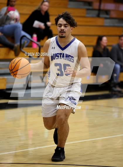 Thumbnail 3 in Mountain House vs. Monte Vista (Huber Classic) photogallery.