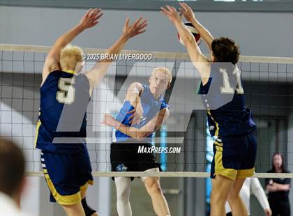 Thumbnail 3 in Legacy vs Grandview (CHSAA 5A Round 1) photogallery.