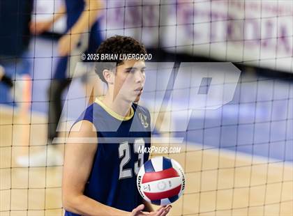 Thumbnail 3 in Legacy vs Grandview (CHSAA 5A Round 1) photogallery.