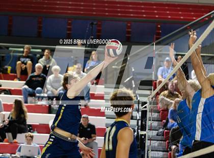 Thumbnail 3 in Legacy vs Grandview (CHSAA 5A Round 1) photogallery.