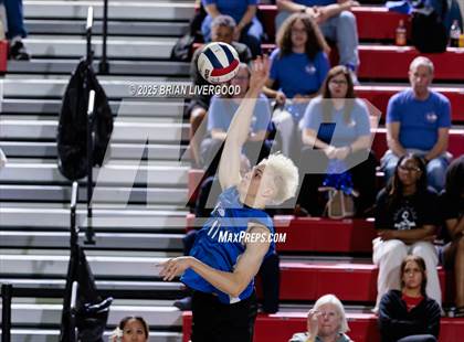 Thumbnail 2 in Legacy vs Grandview (CHSAA 5A Round 1) photogallery.
