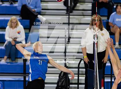 Thumbnail 1 in Legacy vs Grandview (CHSAA 5A Round 1) photogallery.