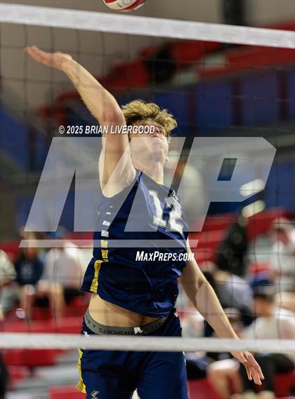 Thumbnail 3 in Legacy vs Grandview (CHSAA 5A Round 1) photogallery.