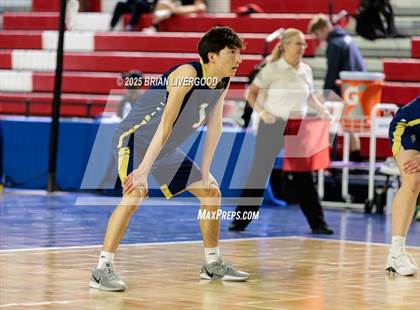 Thumbnail 2 in Legacy vs Grandview (CHSAA 5A Round 1) photogallery.