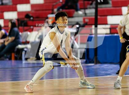 Thumbnail 3 in Legacy vs Grandview (CHSAA 5A Round 1) photogallery.