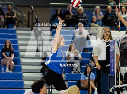 Thumbnail 2 in Legacy vs Grandview (CHSAA 5A Round 1) photogallery.