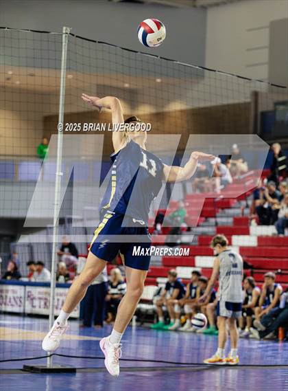 Thumbnail 1 in Legacy vs Grandview (CHSAA 5A Round 1) photogallery.